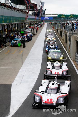 #1 Porsche Team Porsche 919 Hybrid: Neel Jani, Andre Lotterer, Nick Tandy