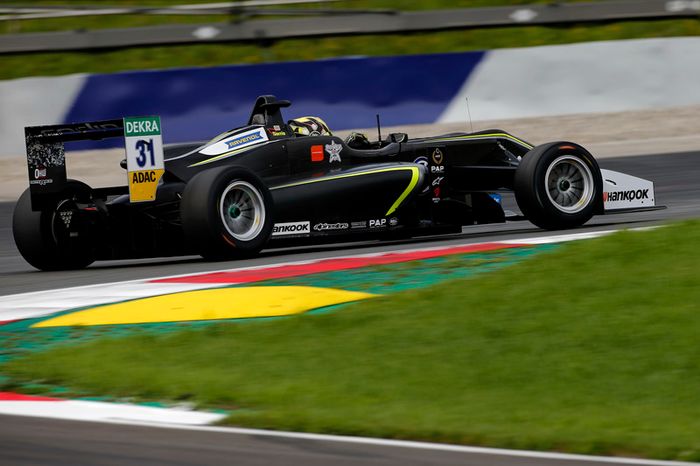 Lando Norris, Carlin Dallara F317 - Volkswagen