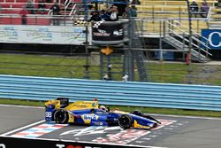 Alexander Rossi, Curb Herta - Andretti Autosport Honda takes the checkered flag