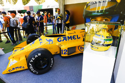 El Lotus 99T de Ayrton Senna en exposición