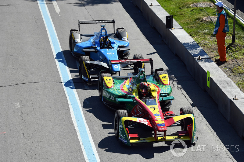 Daniel Abt, ABT Schaeffler Audi Sport,y Sébastien Buemi, Renault e.Dams, en pits