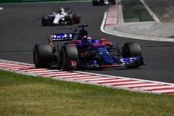 Даниил Квят, Scuderia Toro Rosso STR12