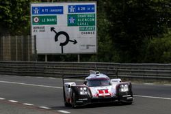 #1 Porsche Team Porsche 919 Hybrid: Neel Jani, Andre Lotterer, Nick Tandy