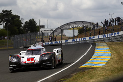 #1 Porsche Team Porsche 919 Hybrid: Neel Jani, Andre Lotterer, Nick Tandy