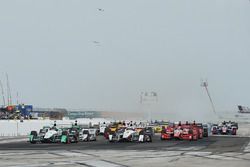 Start: Simon Pagenaud, Team Penske Chevrolet, leidt