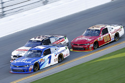 Justin Allgaier, JR Motorsports Chevrolet, Joey Logano, Team Penske Ford, Chase Elliott, JR Motorsports Chevrolet