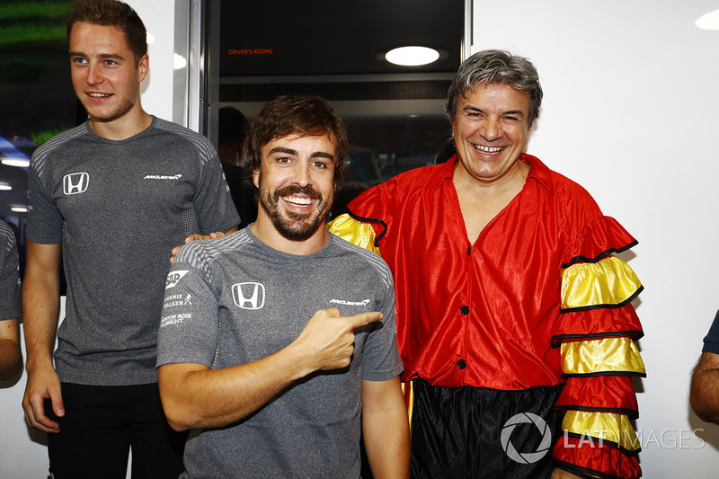 Fernando Alonso, McLaren, celebra su cumpleaños número 36