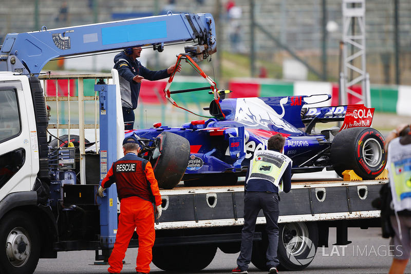 The car of Carlos Sainz Jr., Scuderia Toro Rosso STR12 after his crash