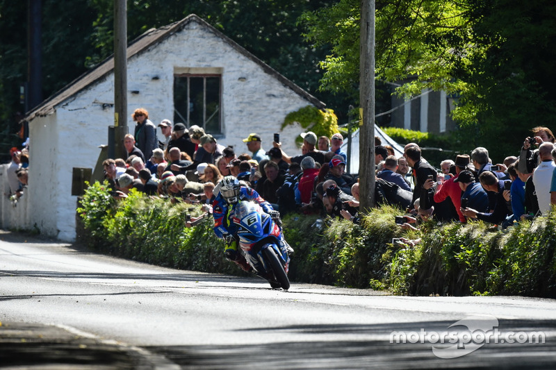 Senior TT: 1. Platz - Michael Dunlop, Bennetts Suzuki