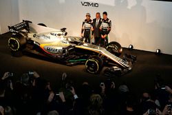 (L to R): Sergio Perez, Sahara Force India F1; Dr. Vijay Mallya, Sahara Force India F1 Team Owner; Esteban Ocon, Sahara Force India F1 Team, with the Sahara Force India F1 VJM10