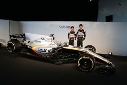 Sergio Perez, Sahara Force India F1; Esteban Ocon, Sahara Force India F1 Team