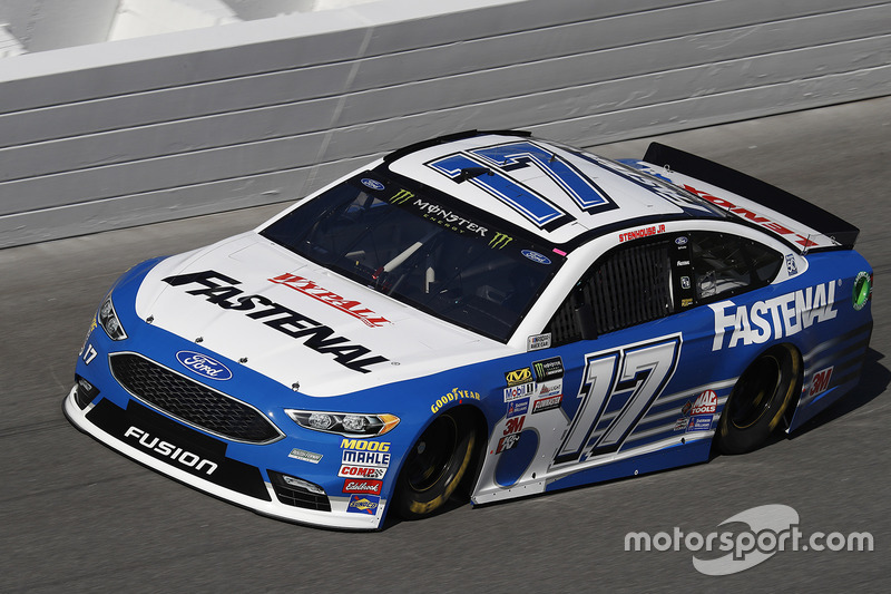 Unfall: Ricky Stenhouse Jr., Roush Fenway Racing, Ford