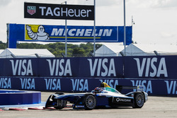 James Rossiter pilote la Formule E de démonstration
