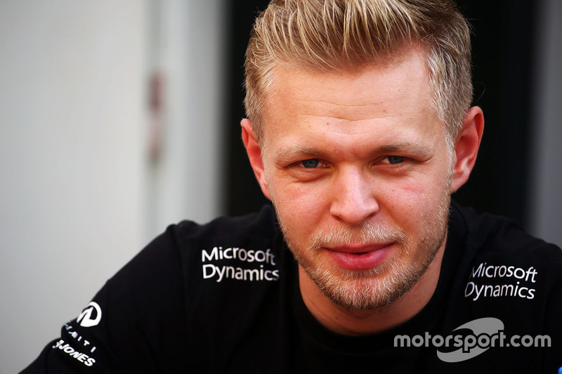 Kevin Magnussen, Renault Sport F1 Team