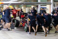 Отработка пит-стопа: Red Bull Racing