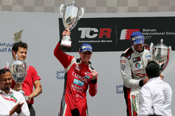 Podium: James Nash, Lukoil Craft-Bamboo Racing, SEAT León TCR
