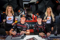 James Courtney, Walkinshaw Racing, Jack Perkins, Walkinshaw Racing