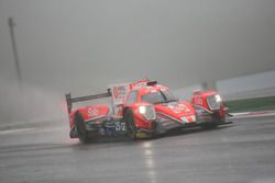 #25 CEFC Manor TRS Team China ORECA 07-Gibson: Roberto Gonzalez, Simon Trummer, Vitaly Petrov