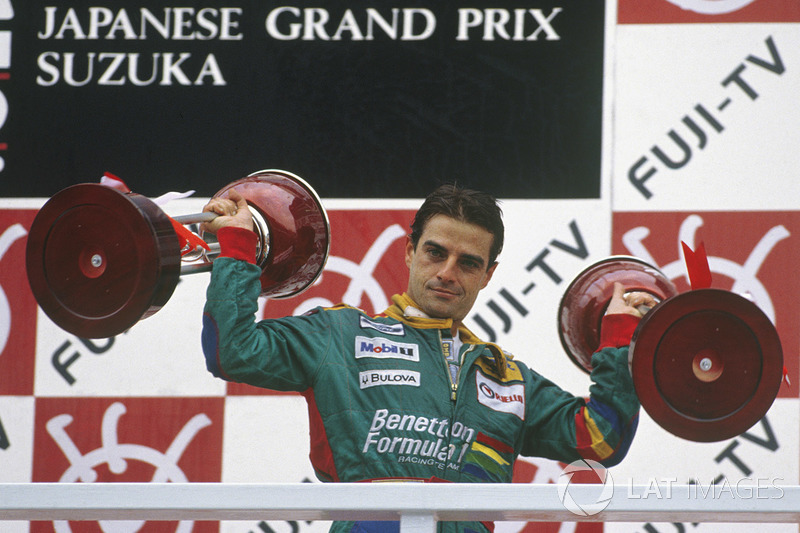 Podium : le vainqueur Alessandro Nannini, Benetton