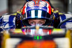 Daniil Kvyat, Scuderia Toro Rosso STR11