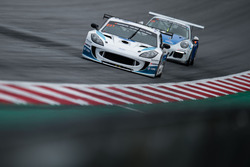 #231 Optimum Motorsport Ginetta G55 GT4: Adrian Barwick, Dan O'Brien, Tom Hibbert