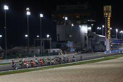 Старт гонки, Хорхе Лоренсо, Yamaha Factory Racing, лідирує