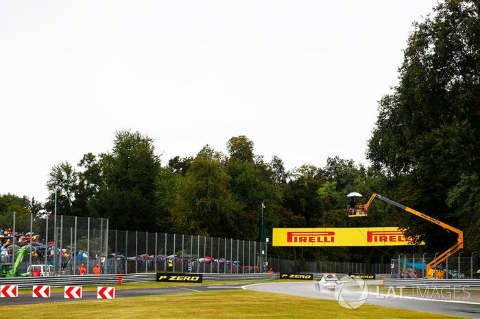 El Safety Car en pista