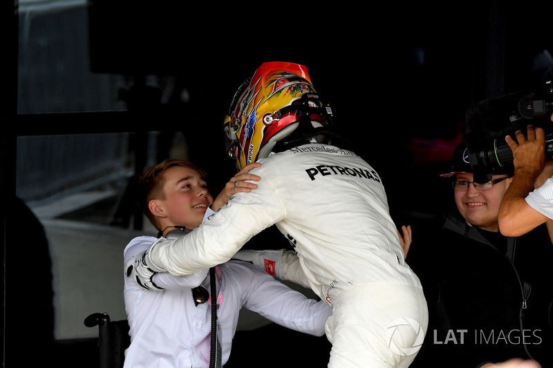 Race winner Lewis Hamilton, Mercedes AMG F1 celebrates in parc ferme, Billy Monger