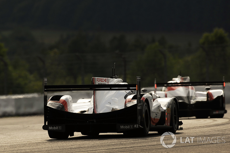 #2 Porsche Team Porsche 919 Hybrid: Timo Bernhard, Earl Bamber, Brendon Hartley