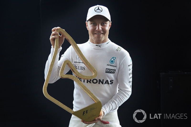 Race winnaar Valtteri Bottas, Mercedes AMG F1