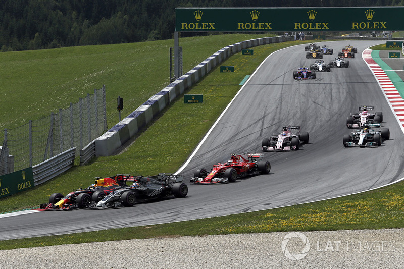 6e Romain Grosjean, Haas F1 Team VF-17