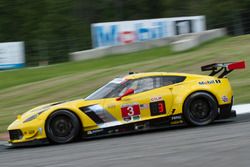 #3 Corvette Racing Chevrolet Corvette C7.R: Antonio Garcia, Jan Magnussen