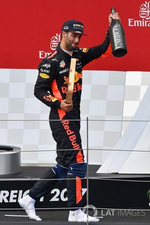 Podium: third place Daniel Ricciardo, Red Bull Racing