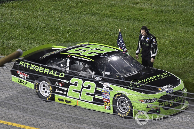 Race winner Brad Keselowski, Team Penske Ford