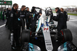 Valtteri Bottas, Mercedes AMG, arrives on the grid