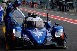 #36 Signatech Alpine A470 Gibson: Gustavo Menezes, Romain Dumas, Matt Rao