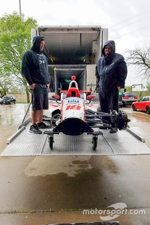 The car of Sébastien Bourdais, Dale Coyne Racing Honda being repaired