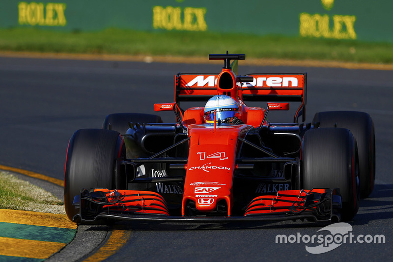 Fernando Alonso, McLaren, MCL32