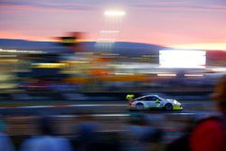 #911 Walkinshaw GT3, Porsche 911 GT3 R: Earl Bamber, Kevin Estre, Laurens Vanthoor