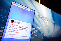 Twitter-Feed für Pressekonferenz