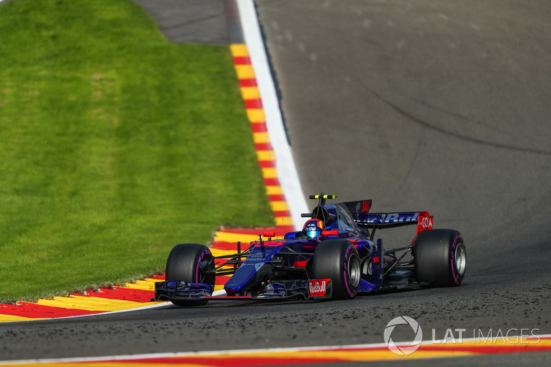 14. Carlos Sainz Jr., Scuderia Toro Rosso STR12