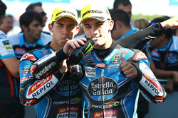 Il vincitore della gara Aron Canet, Estrella Galicia 0,0, il secondo classificato Enea Bastianini, E