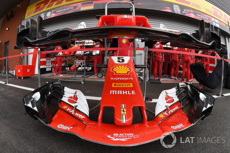 Ferrari SF70H nose and front wings