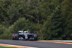 Lewis Hamilton, Mercedes F1 W08