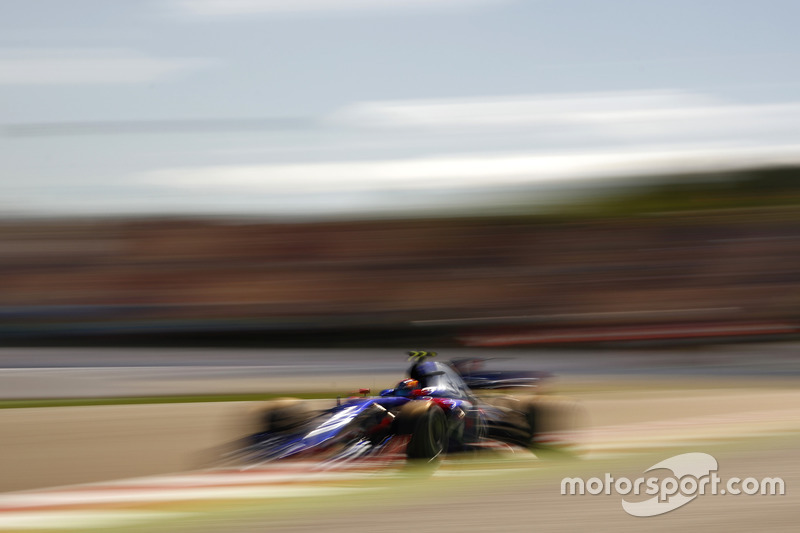 Carlos Sainz Jr., Scuderia Toro Rosso STR12