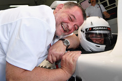 Paul Stoddart, F1 Experiences 2-Seater passagier Belinda Whiteside