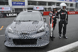 豊田章男社長とトミ・マキネン(Akio Toyoda & Tommi Makinen)
