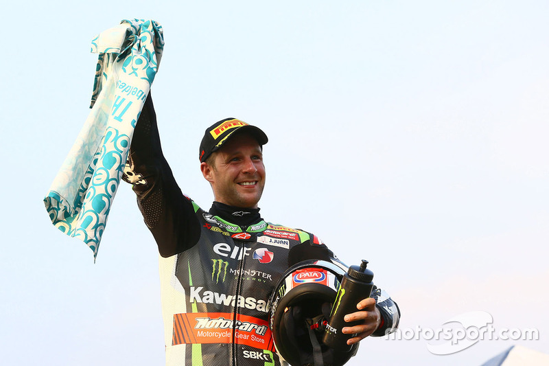 Il vincitore della gara Jonathan Rea, Kawasaki Racing