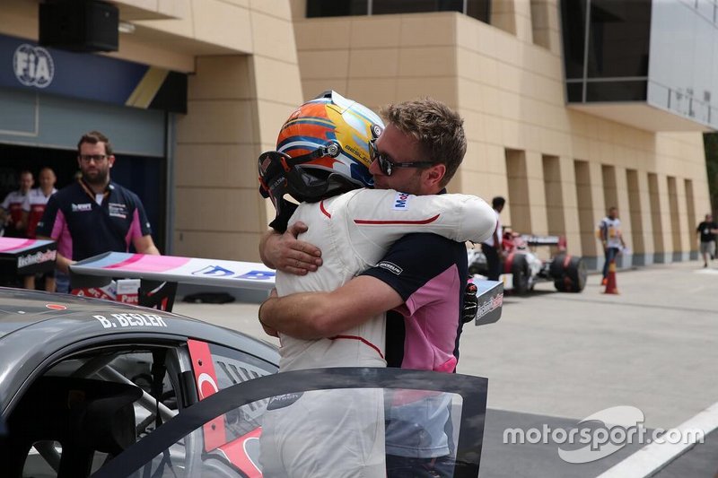Yarış galibi Berkay Besler, Toksport WRT, Porsche 911 GT3