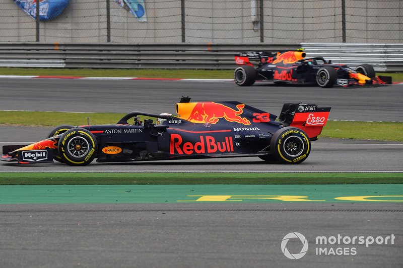 Max Verstappen, Red Bull Racing RB15, Pierre Gasly, Red Bull Racing RB15